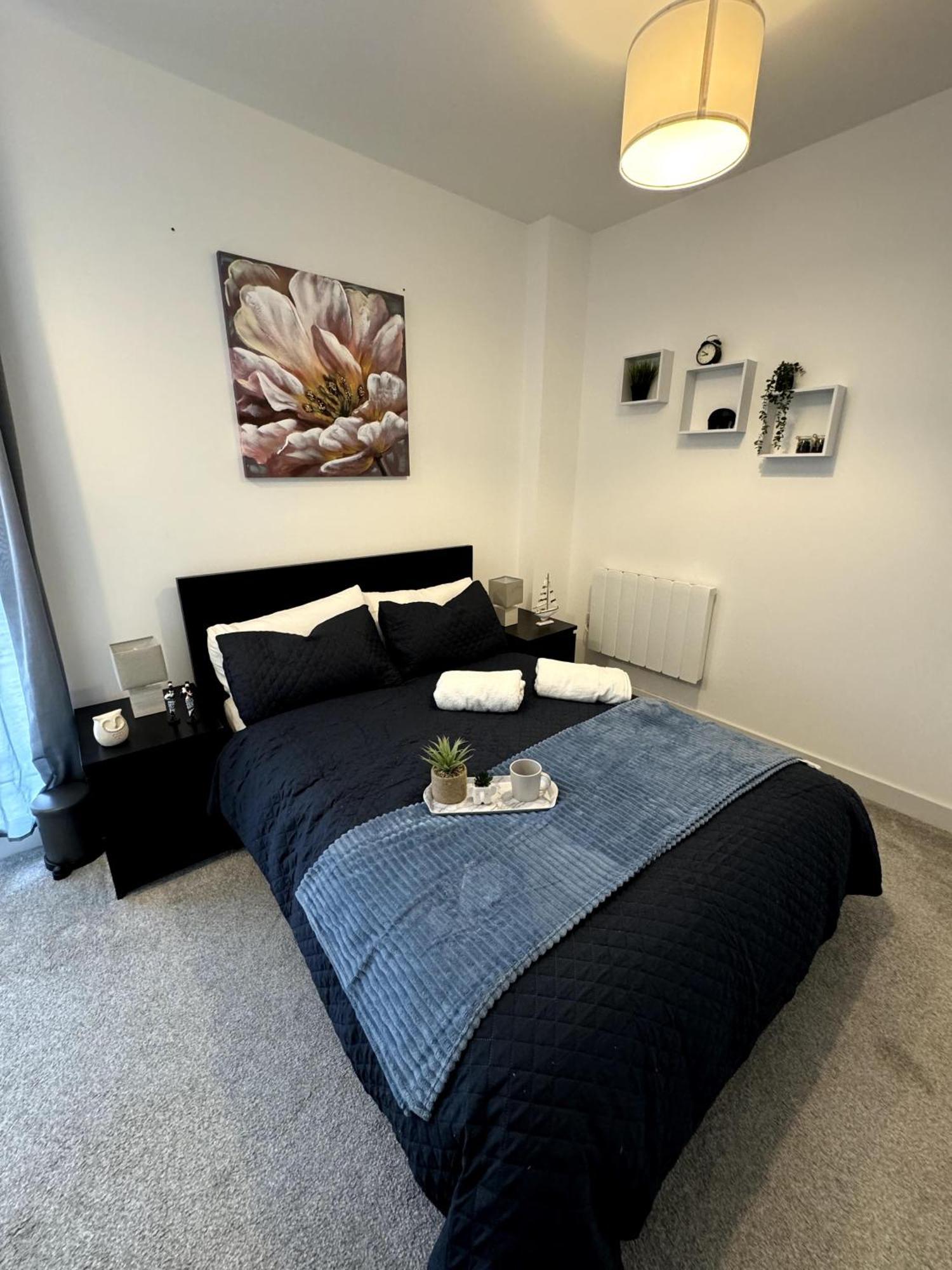 Cozy Bracknell Apartment With Modern Amenities Eksteriør billede