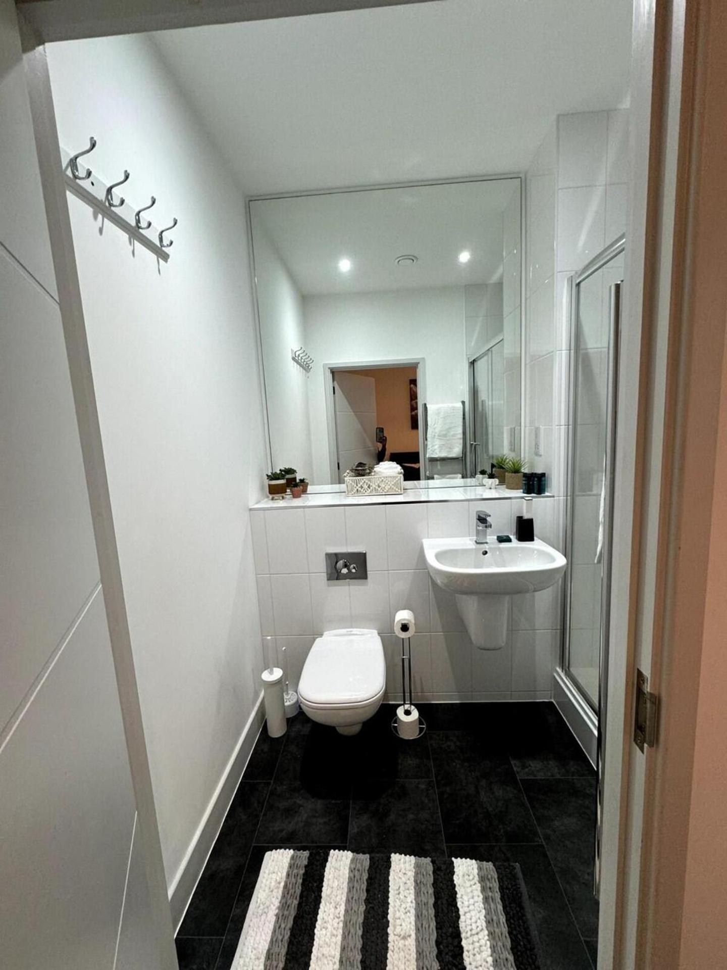 Cozy Bracknell Apartment With Modern Amenities Eksteriør billede